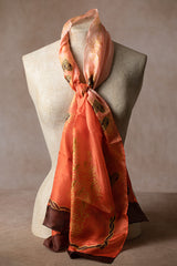 Seidentuch handbemalt | Seidenschal | Damen | Orange-Rosa | Elegant & Luxuriös | 100% Seide | 1600x500 | Einzigartiges Designerschal