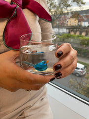 Trinkglas mit Tierfigur | Blauer Vogel | 3D | Murano Glas | Glas mit Figur | Handgemacht | Wasserglas | Tasse