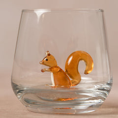 Trinkglas mit Tierfigur | Eichhörnchen | 3D | Murano Glas | Glas mit Figur | Handgemacht | Wasserglas | Tasse