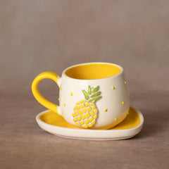 Teetasse | Kaffeetasse | Mit einer „Ananas" verziert | Handgemacht aus Keramik getöpfert | Designer Tasse